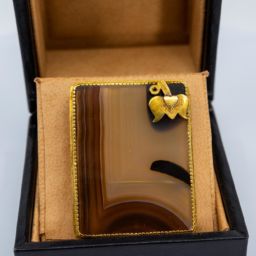 Achatanhänger und Brosche